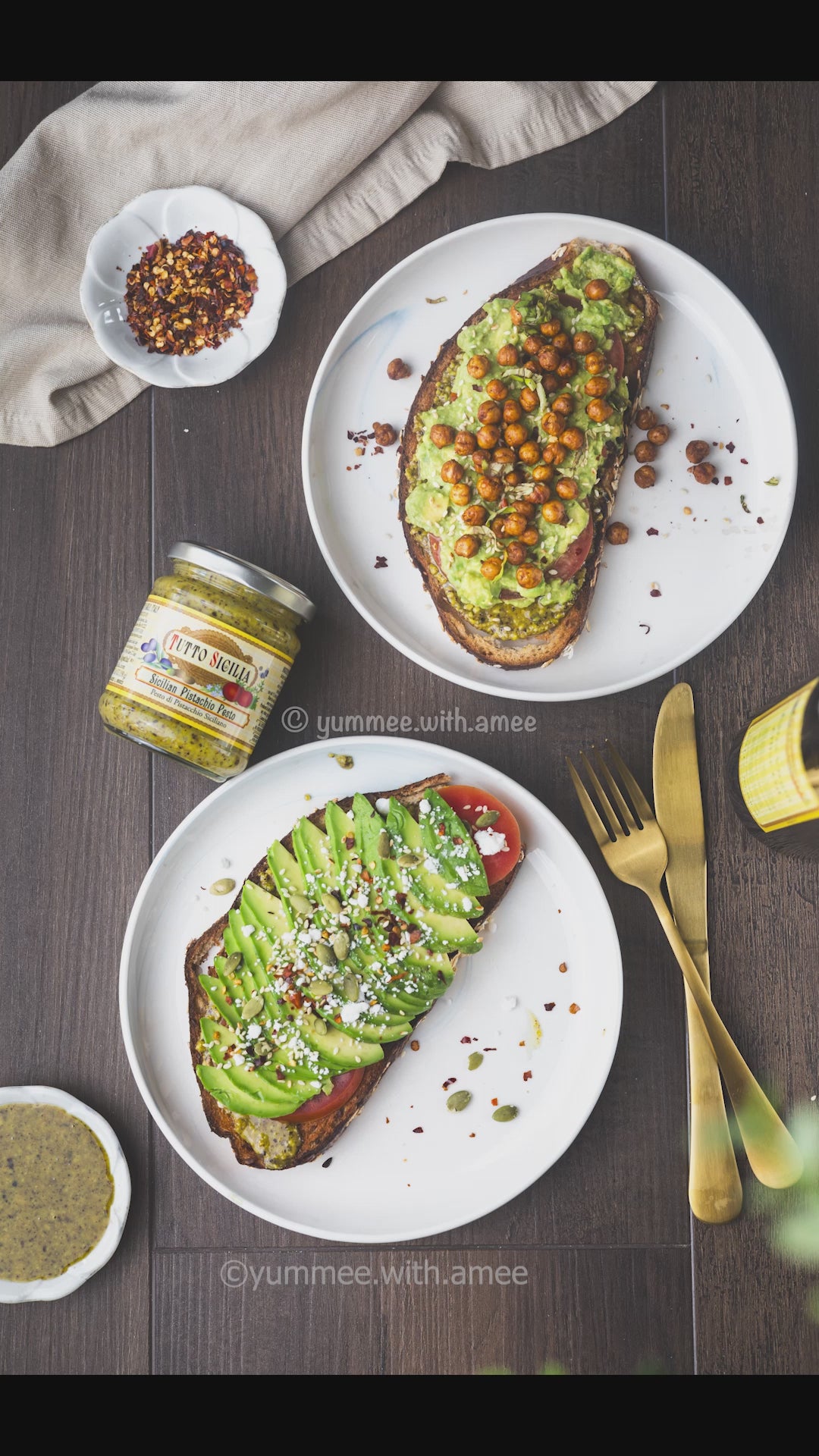 Load and play video in Gallery viewer, Sicilian Pistachio Pesto